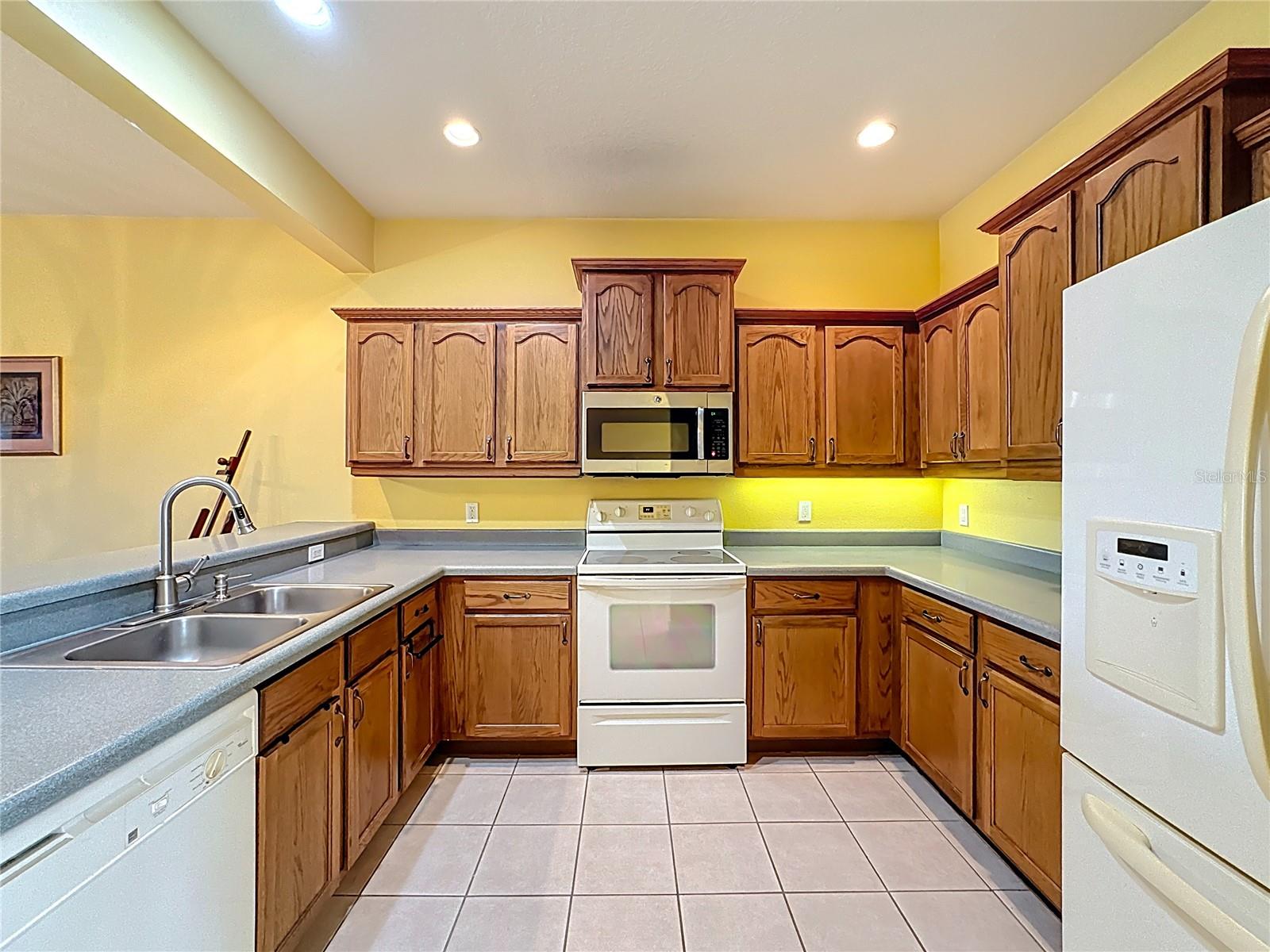 SPANISH POINT - Residential