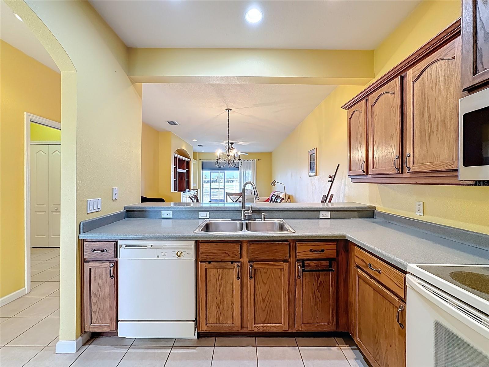 SPANISH POINT - Residential