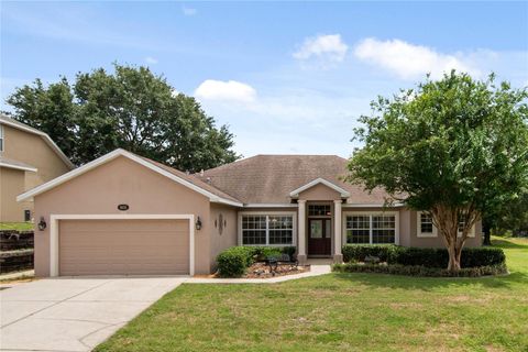 3 beds bed, 2 baths bath property at 9651 Spring Lake Drive, Clermont, FL 34711