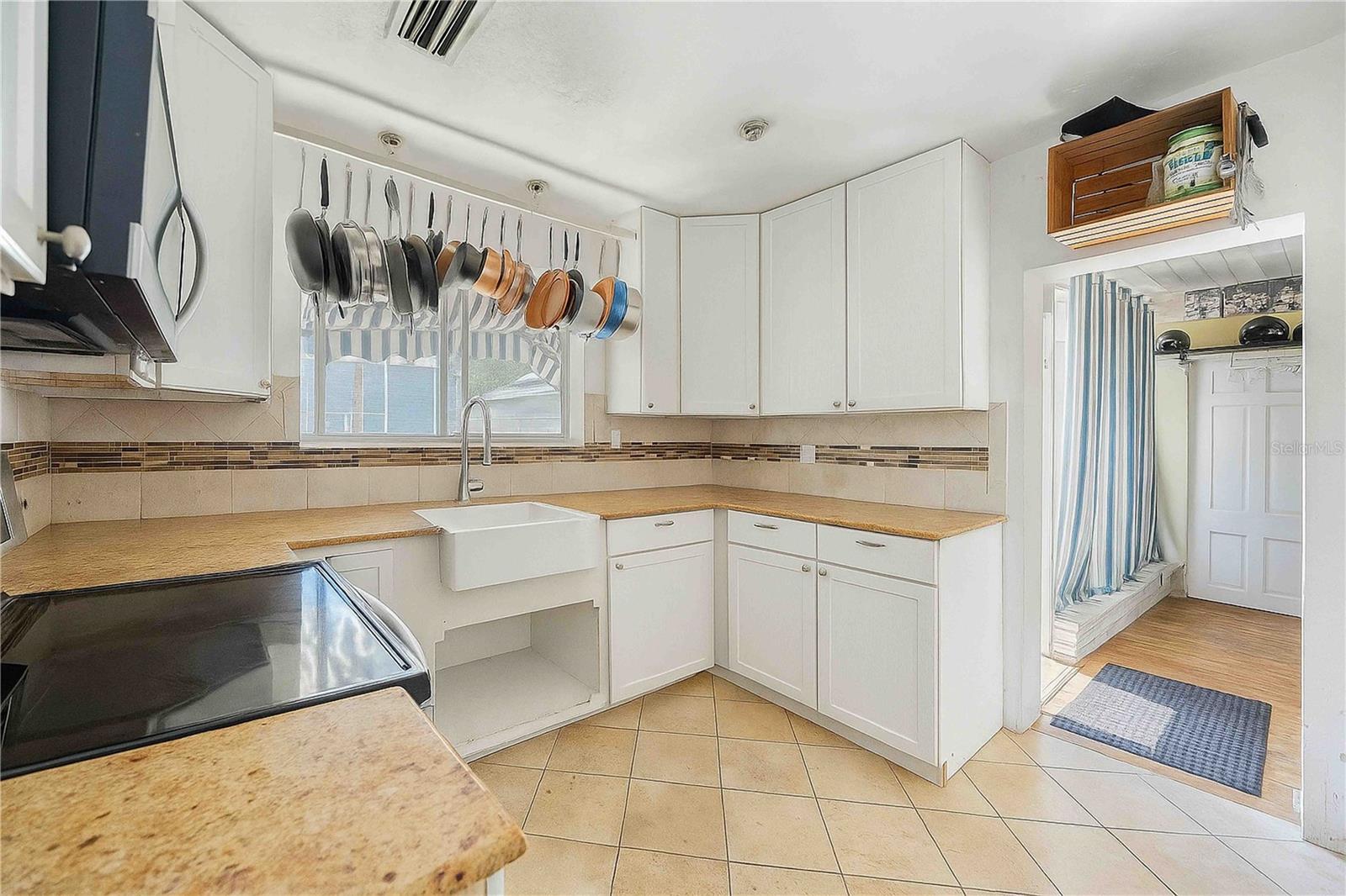 2507 RIVERVIEW BOULEVARD