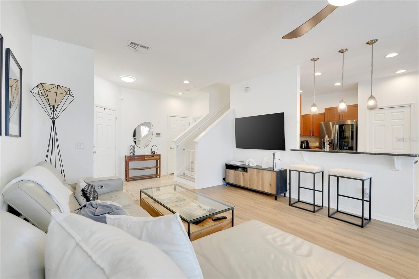 STRATFORD GREEN - Residential