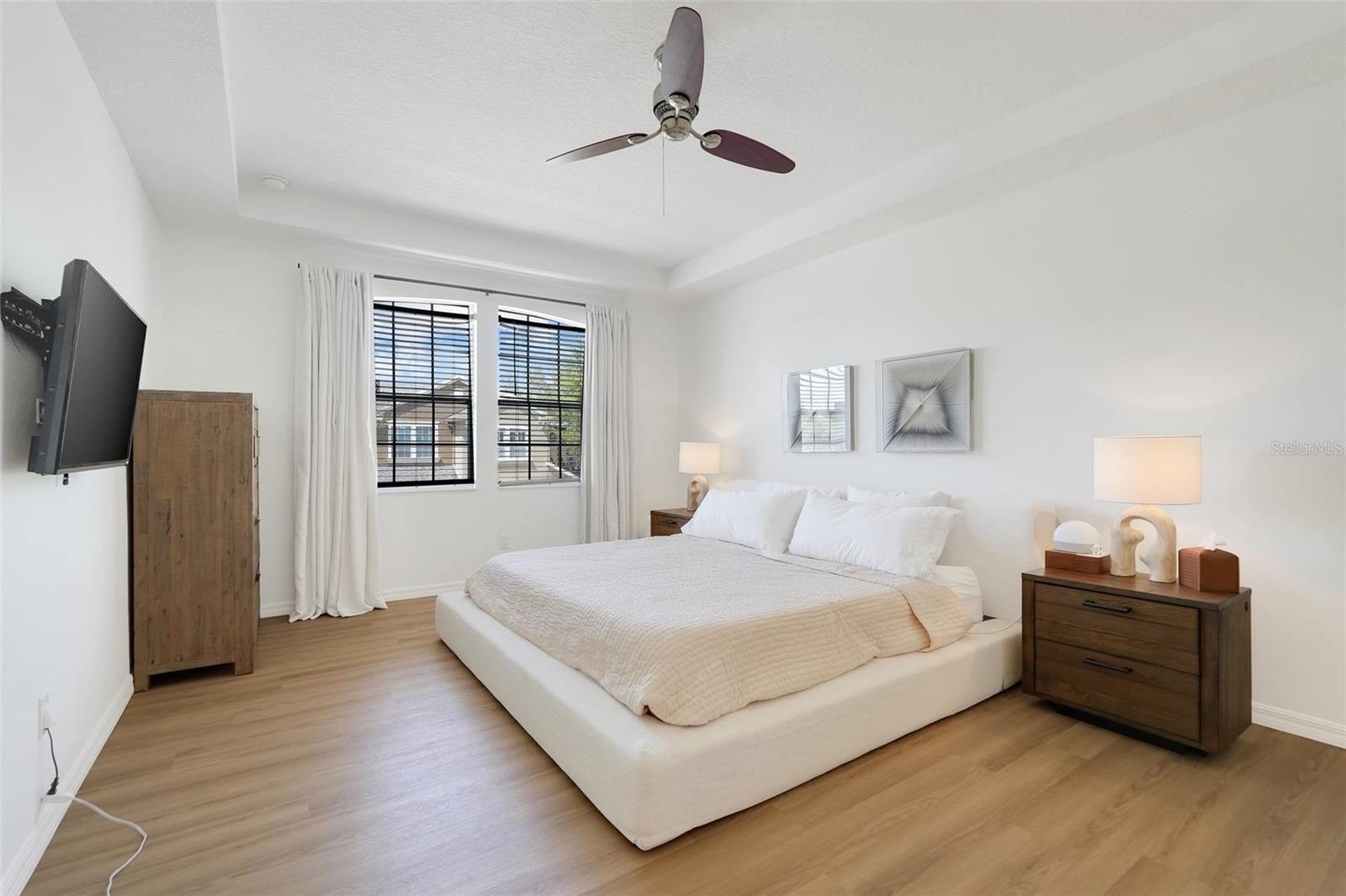 STRATFORD GREEN - Residential