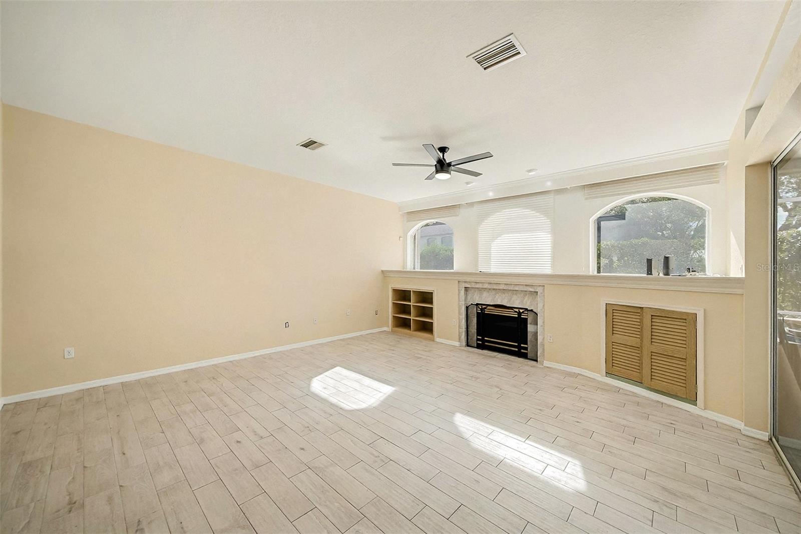 GLEN LAKES PH 1 UN 2A - Residential