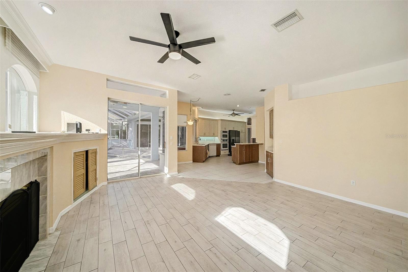 GLEN LAKES PH 1 UN 2A - Residential