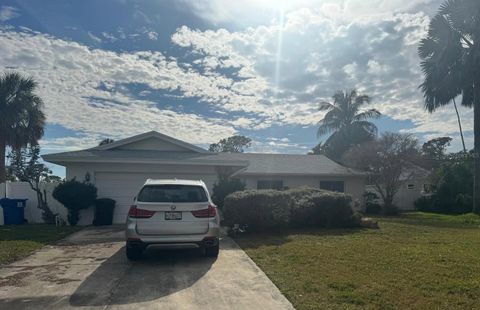 Photo of 5116 Venetian Boulevard NE, St Petersburg, FL 33703 (MLS # TB8460271)