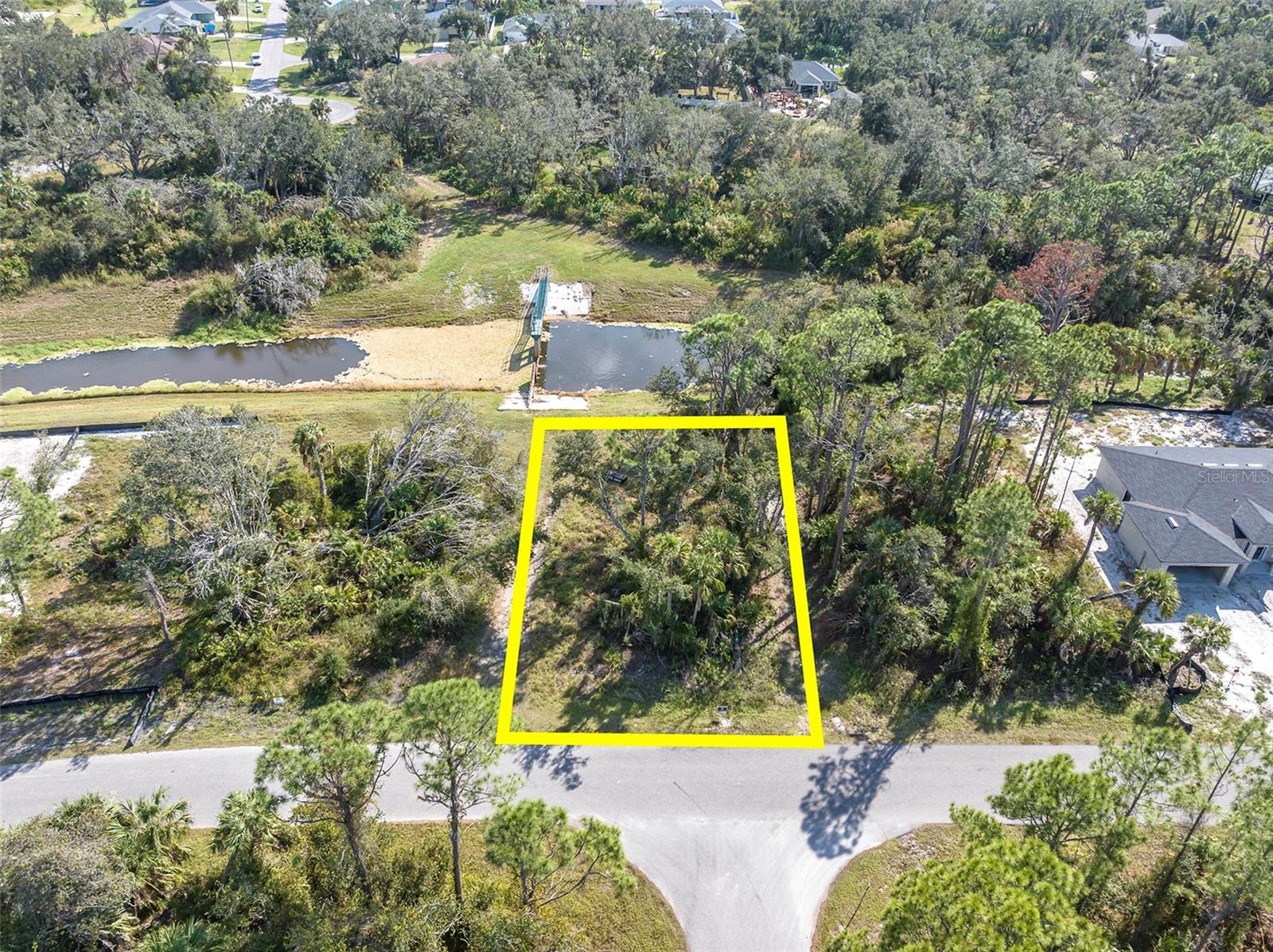 PORT CHARLOTTE SUB 32 - Land