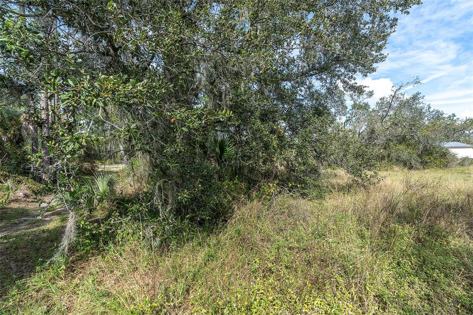 PORT CHARLOTTE SUB 32 - Land