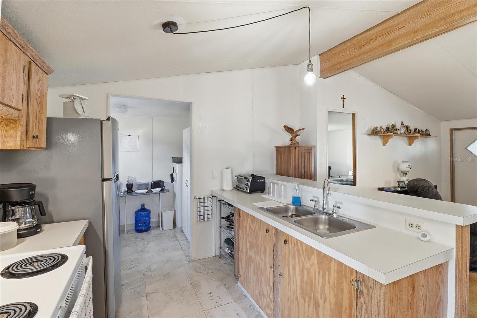 LAKE ROUSSEAU ACRES UNREC SUB - Residential