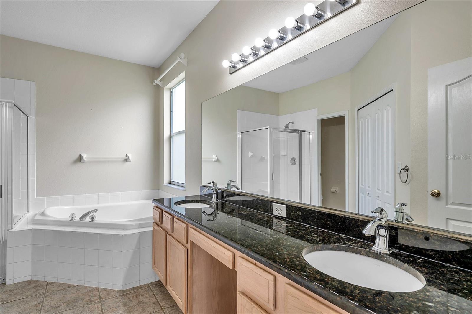 LAKEVIEW VILLAGE SEC M - Residential Lease