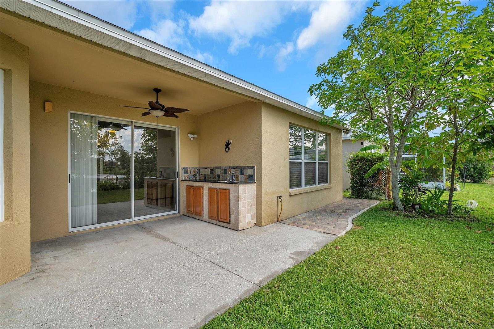 LAKEVIEW VILLAGE SEC M - Residential Lease