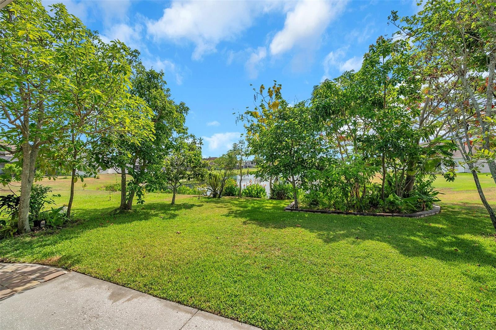 LAKEVIEW VILLAGE SEC M - Residential Lease