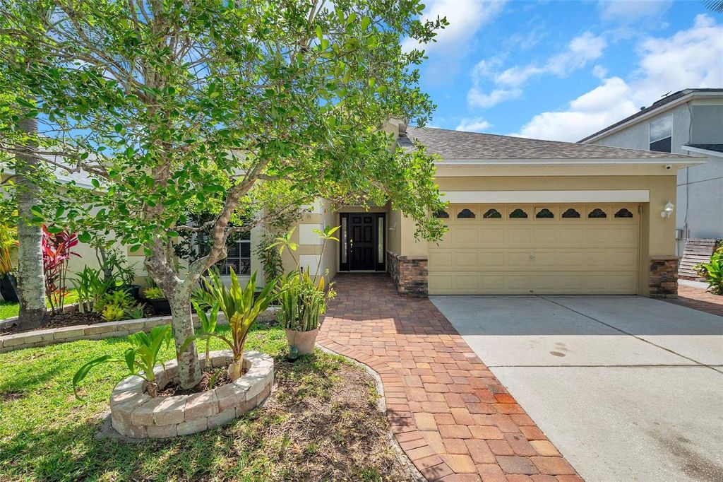 Photo of 1915 Fruitridge Street, Brandon, FL 33510 (MLS # TB8498174)