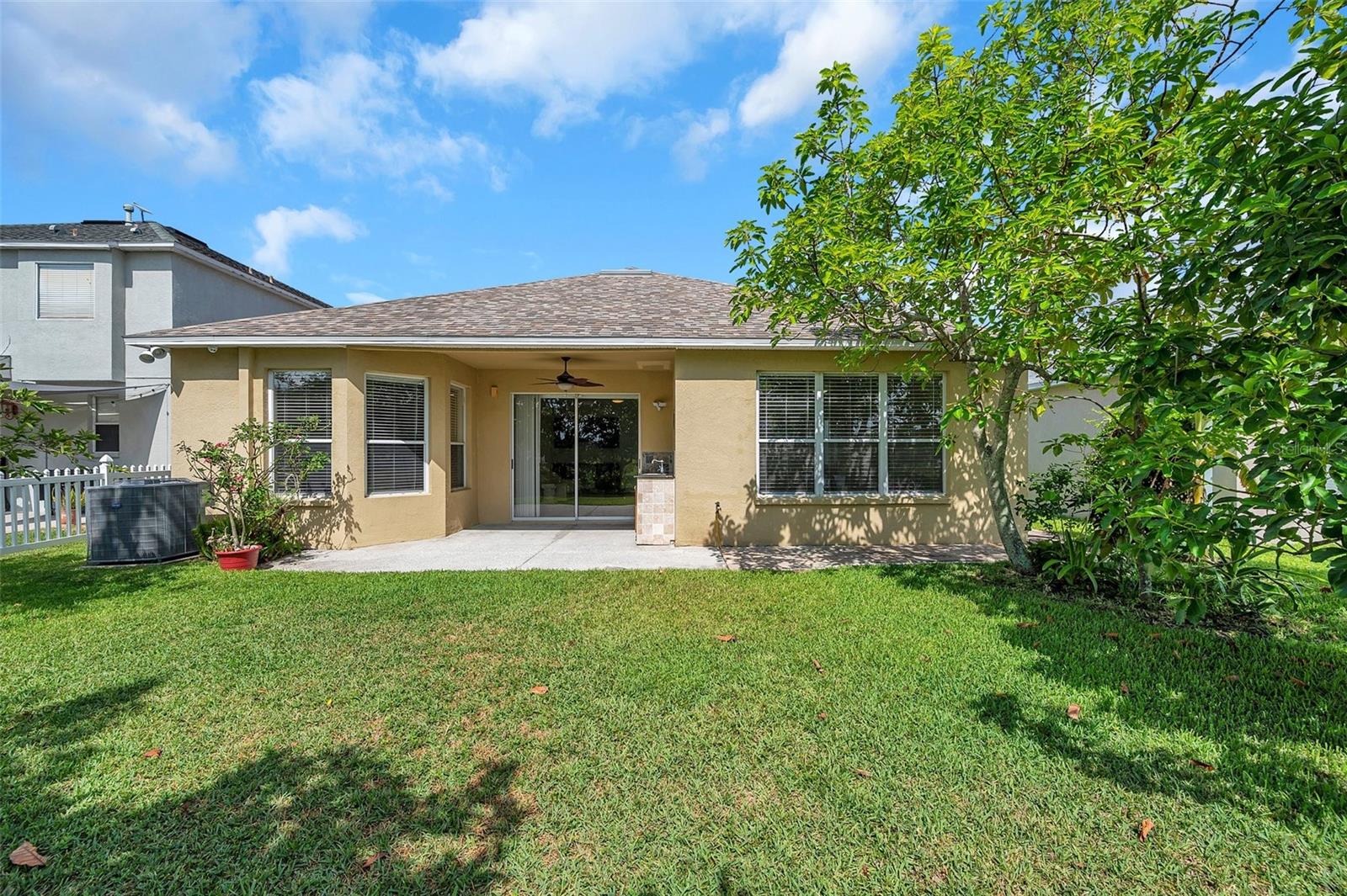 LAKEVIEW VILLAGE SEC M - Residential Lease