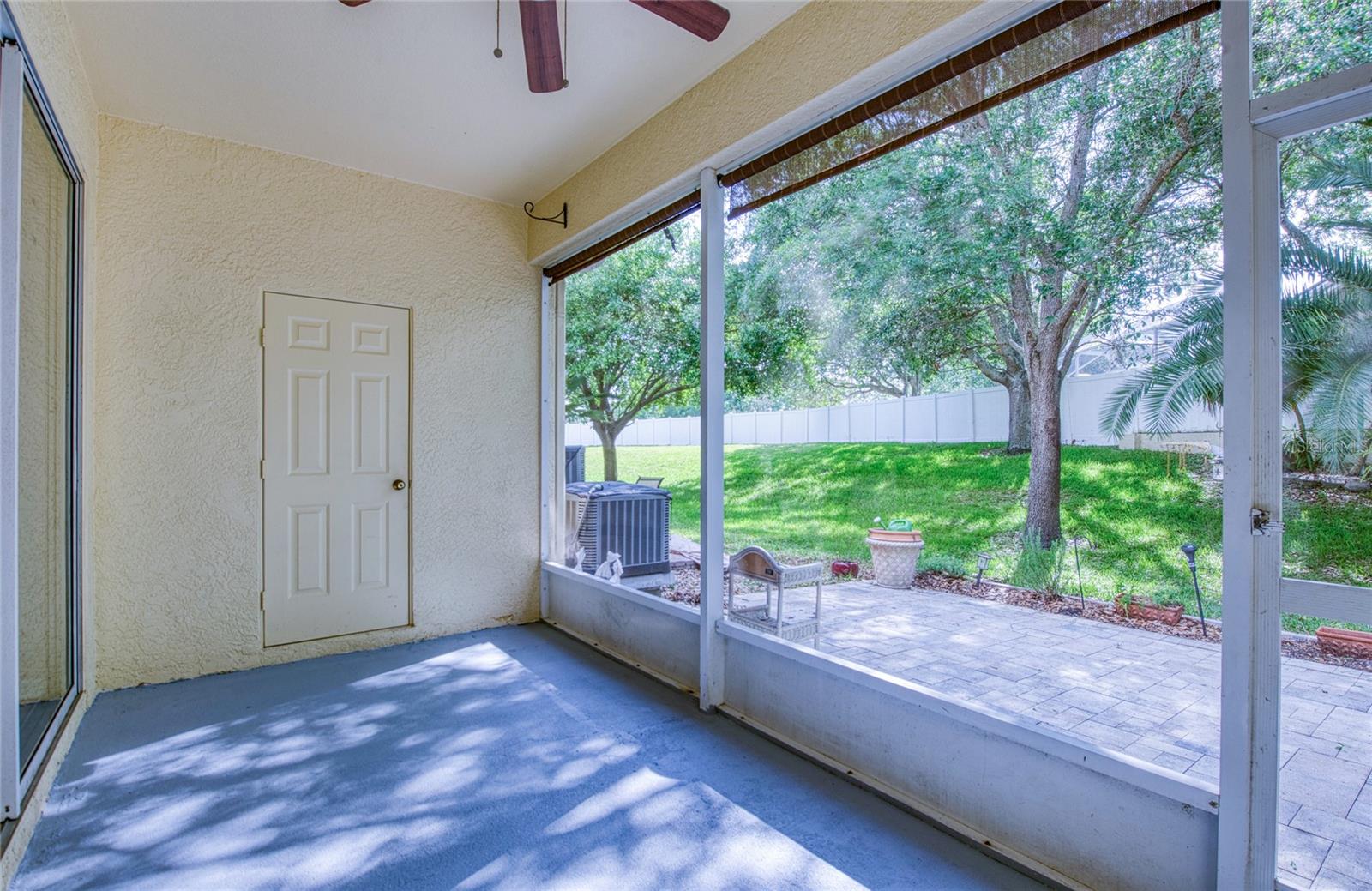 TOWNHOMES AT NORTH LAKE - Residential