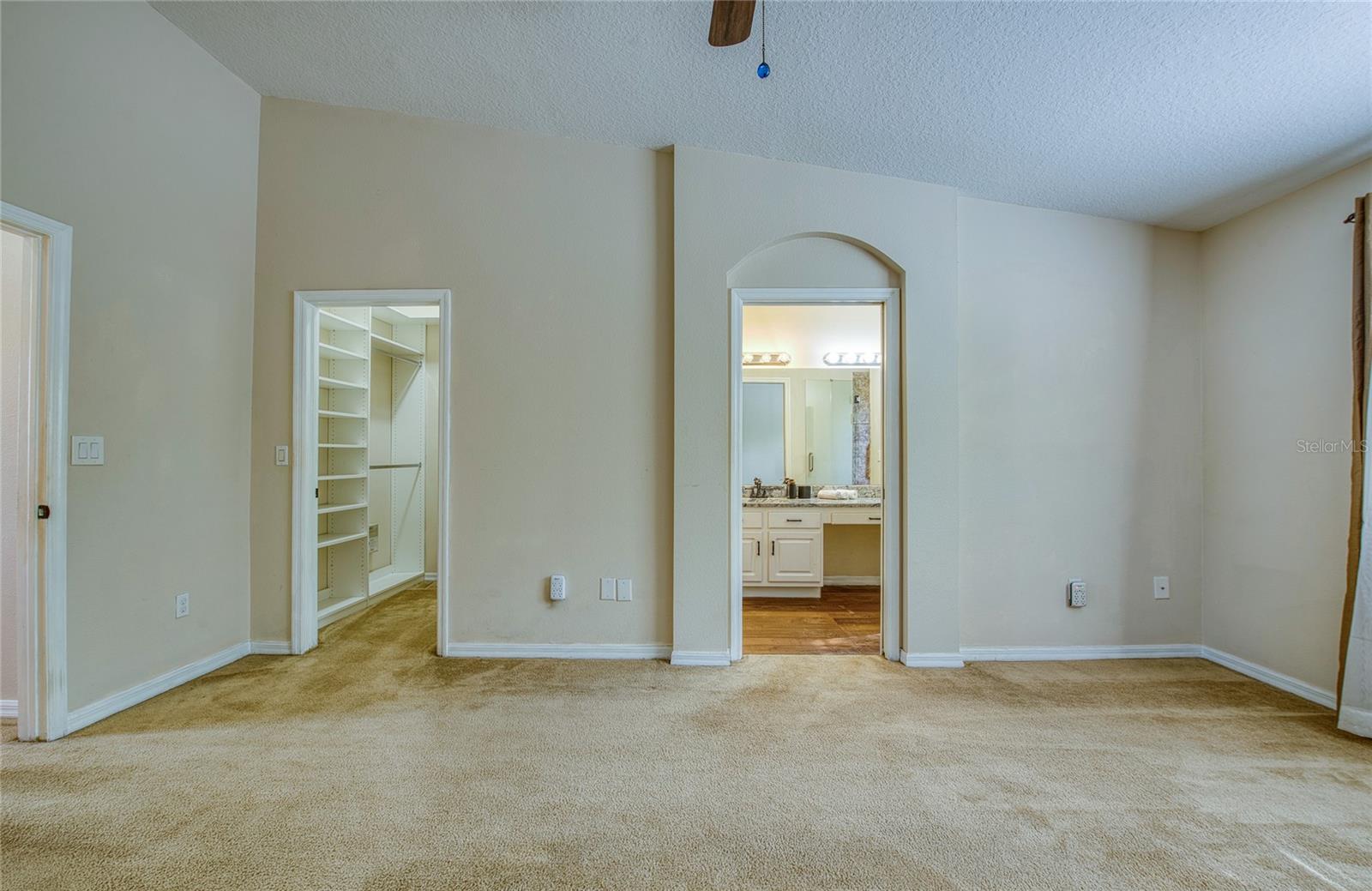 TOWNHOMES AT NORTH LAKE - Residential