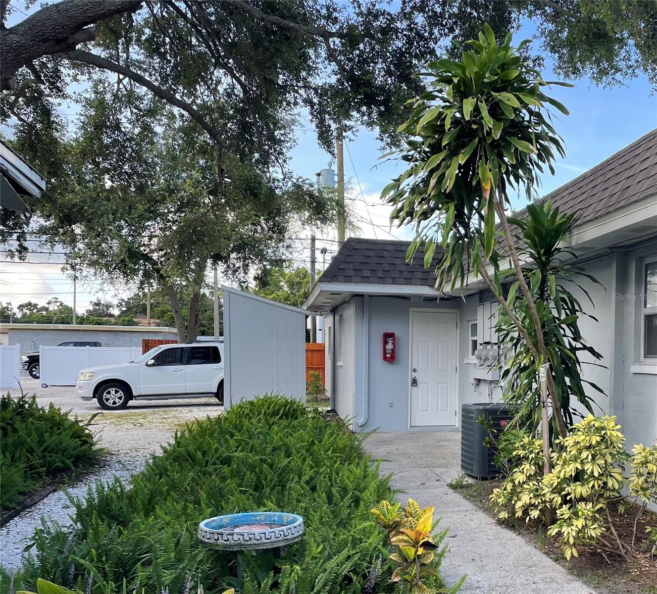Enjoy living near Largo Central Park, centrally located to shops, restaurants, parks, the rec center, library and public transportation.
Nestled in a quiet residential neighborhood, this beautifully renovated one bedroom could be your new home.
Updates include luxury vinyl plank flooring throughout the entire unit, Updated kitchen with fresh light cabinets and stone counters, new bathroom vanity with stone counter top and a new tub shower combination. The bright and airy bedroom has dual windows and a walk in closet. There's an on site common laundry room just steps away for your convenience.
Landlord pays water, sewer and trash. No Pets please. Available immediately.