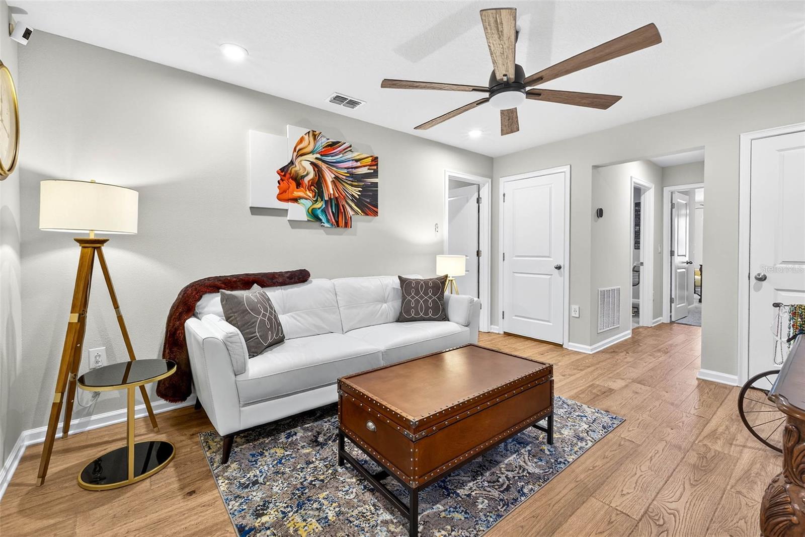 VOLANTI - Residential Lease