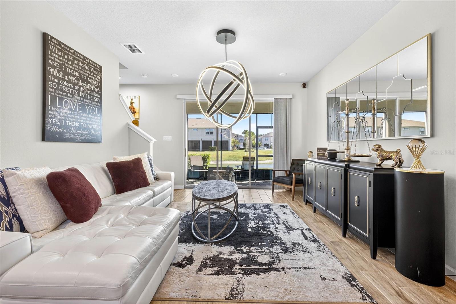 VOLANTI - Residential Lease