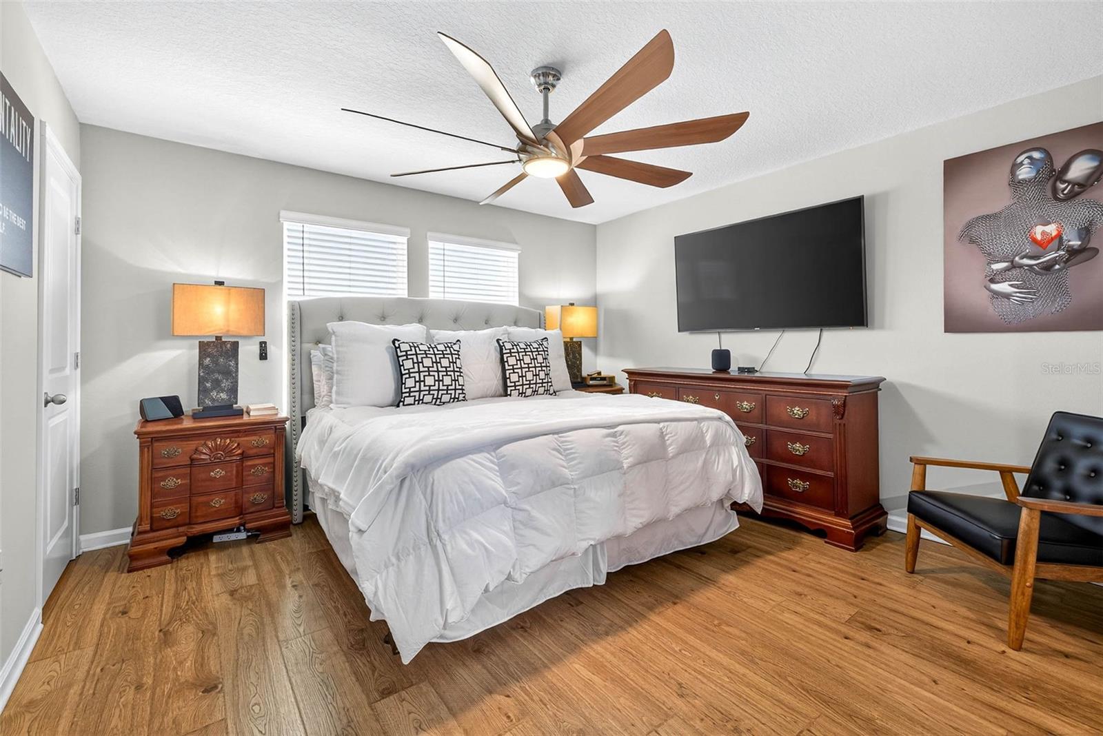 VOLANTI - Residential Lease