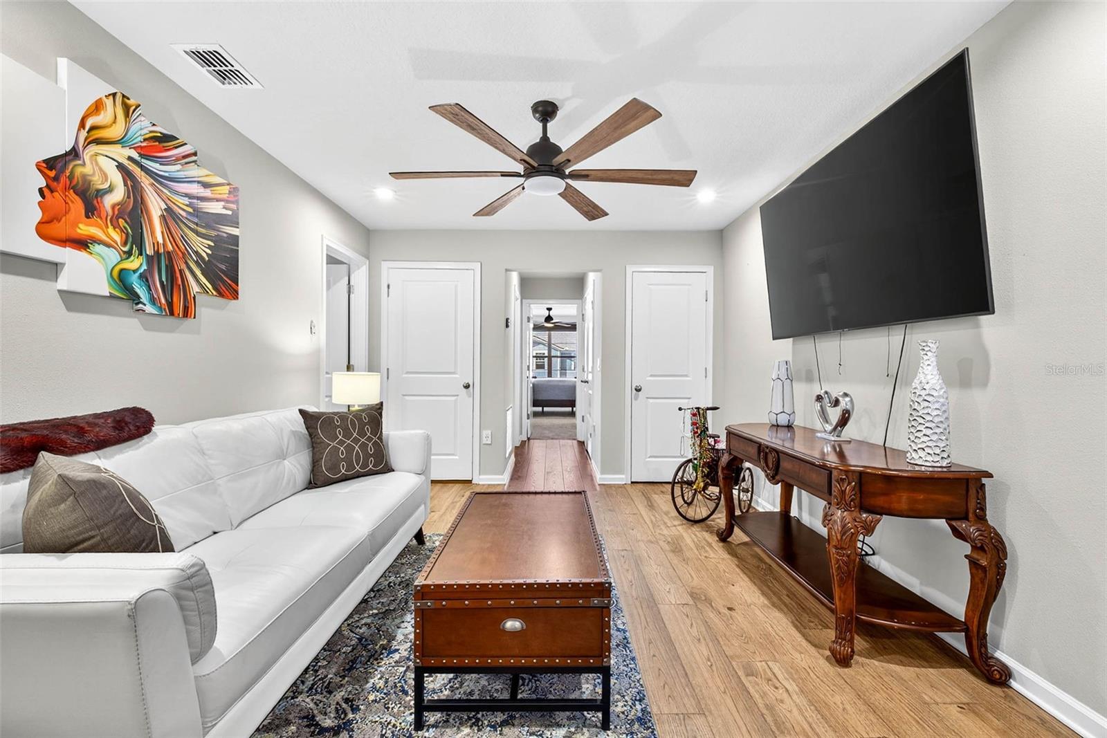 VOLANTI - Residential Lease