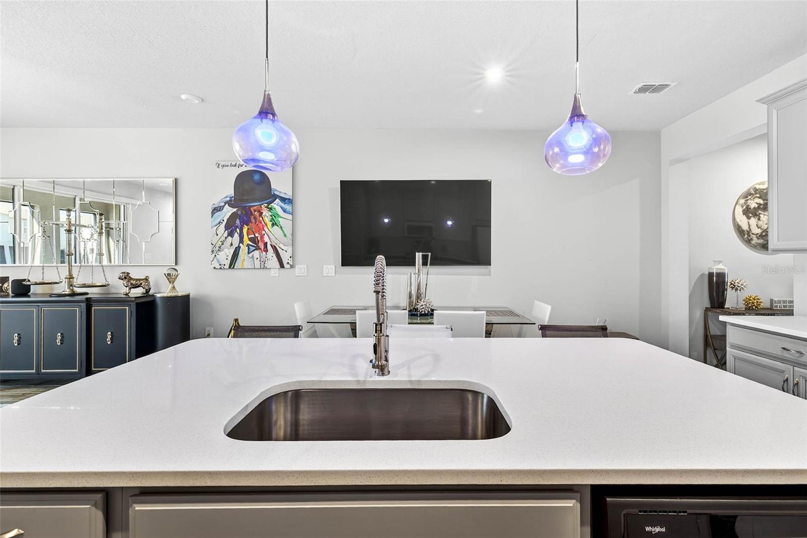 VOLANTI - Residential Lease