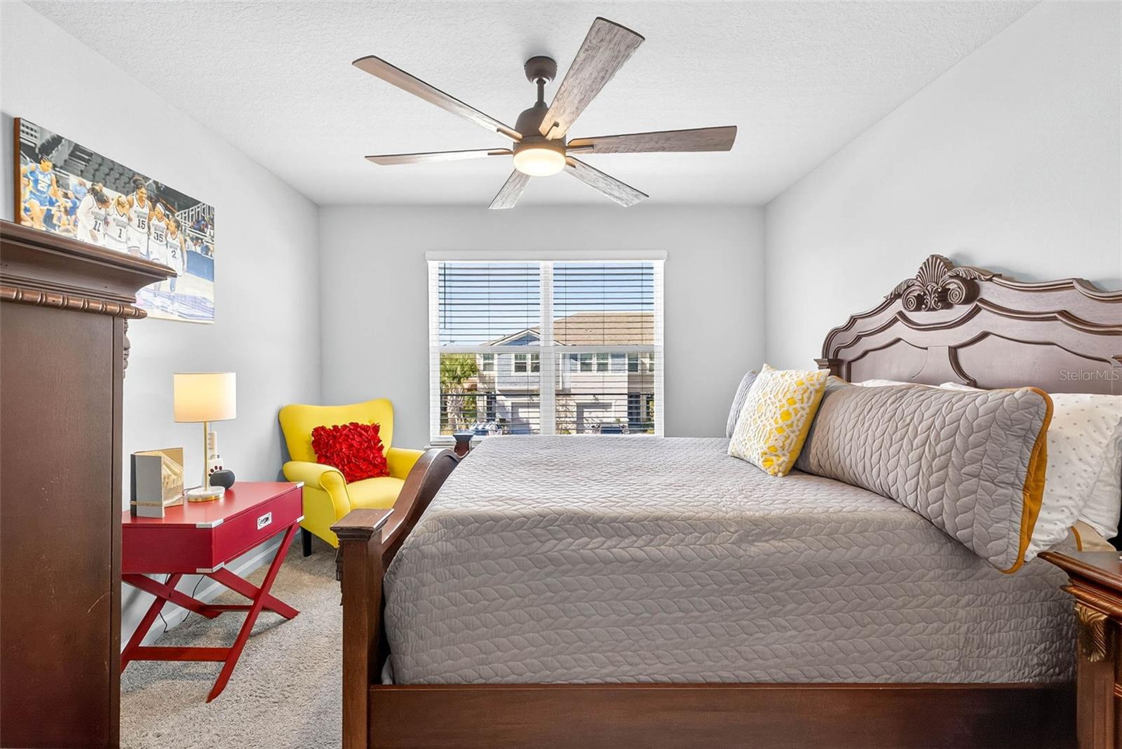 VOLANTI - Residential Lease