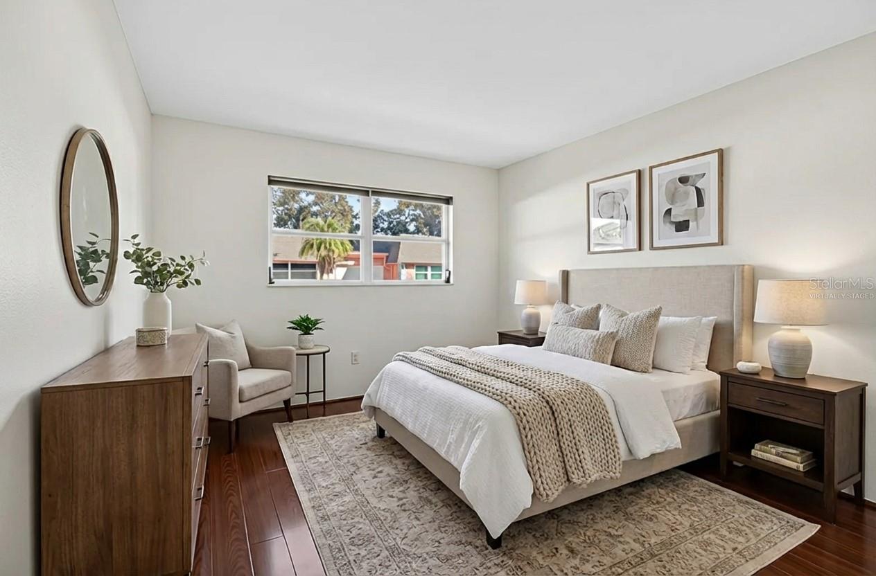 VENDOME VILLAGE - Residential