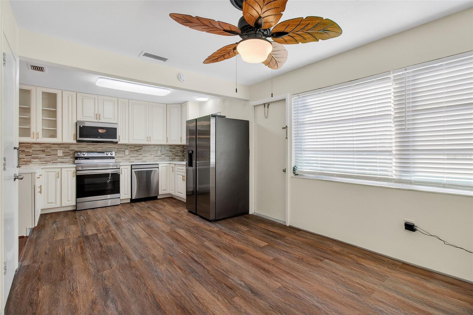 VENDOME VILLAGE - Residential