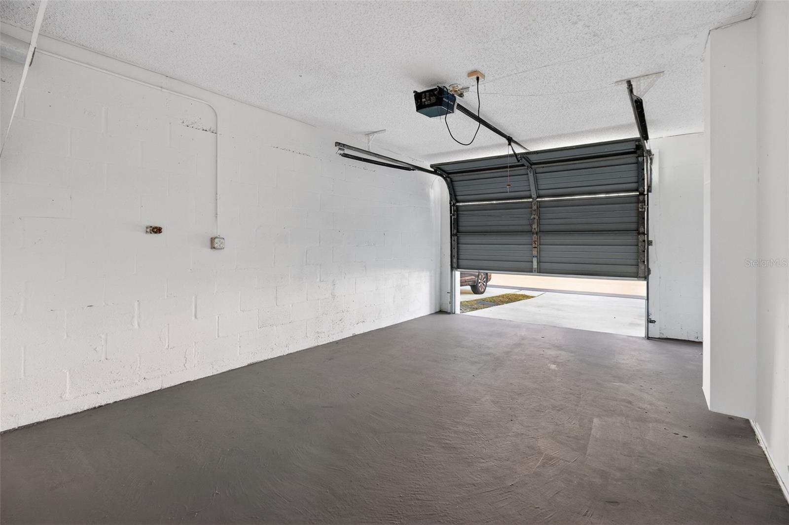 VENDOME VILLAGE - Residential