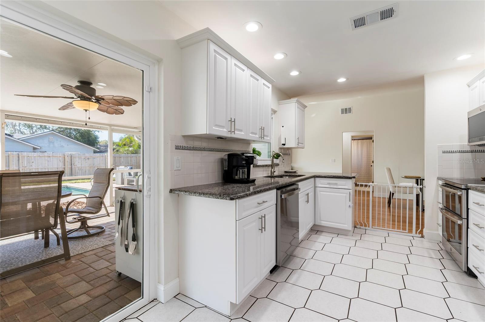 SOMERSET LAKES UNIT FOUR - Residential