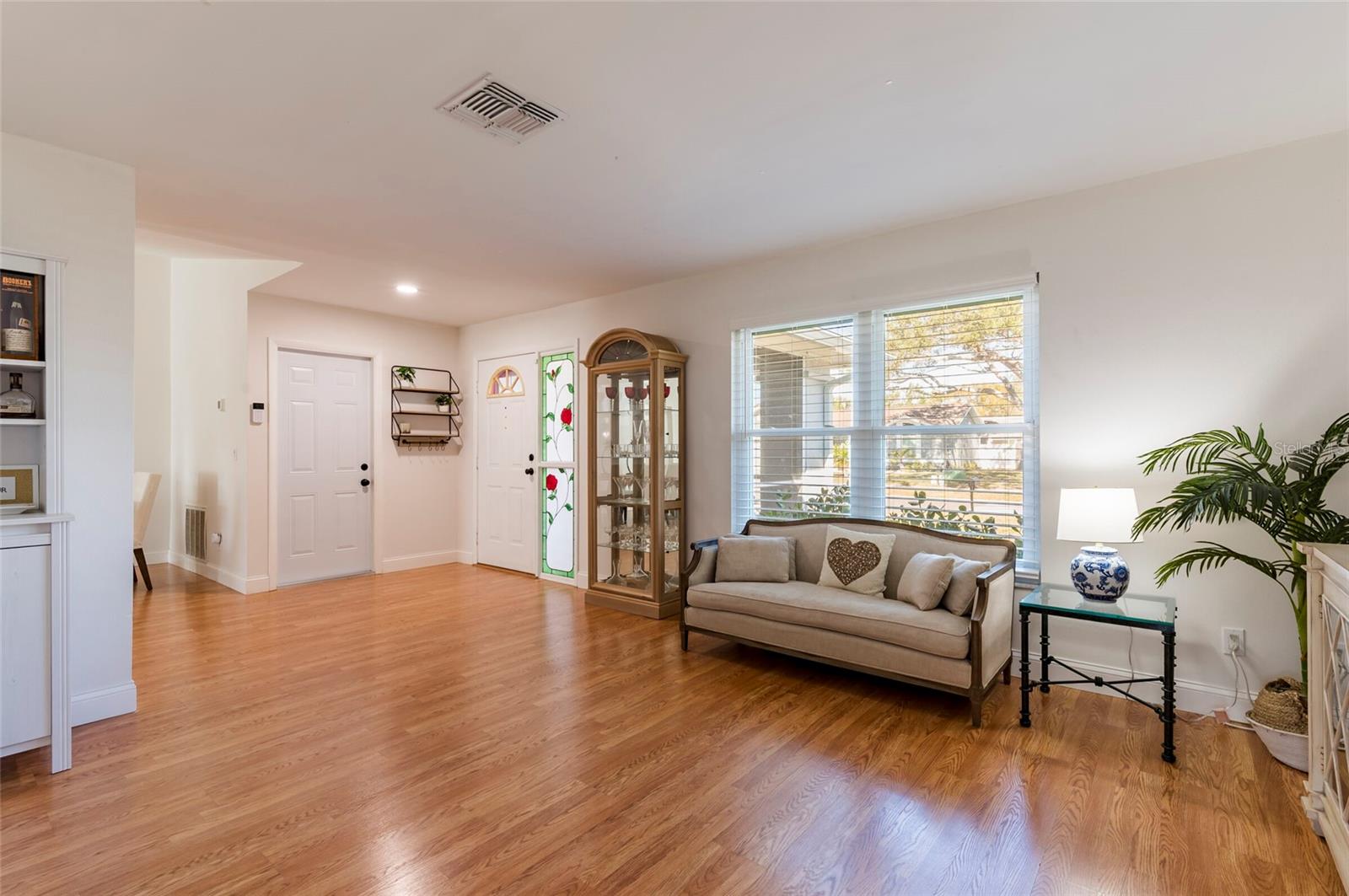 SOMERSET LAKES UNIT FOUR - Residential