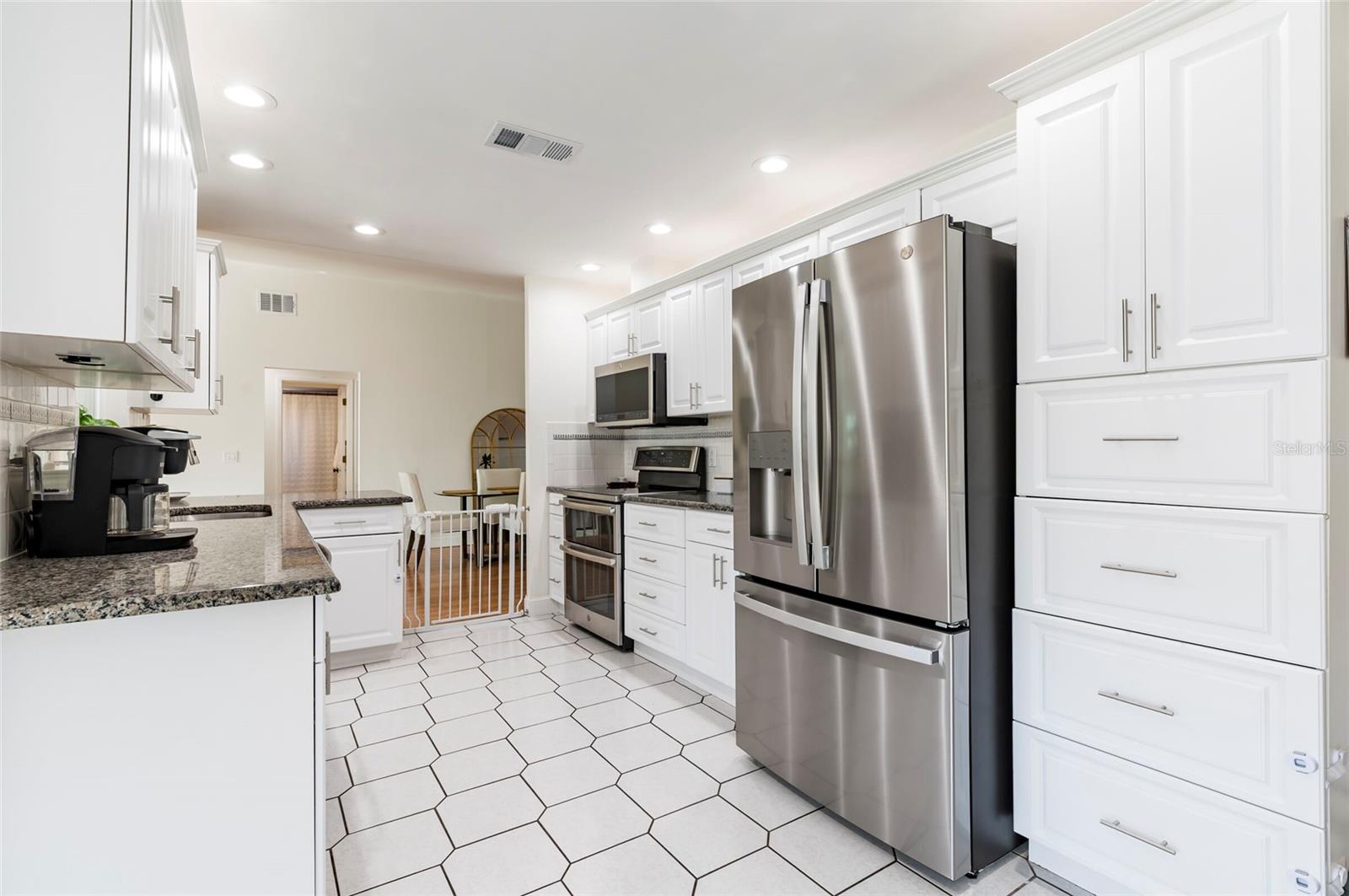 SOMERSET LAKES UNIT FOUR - Residential