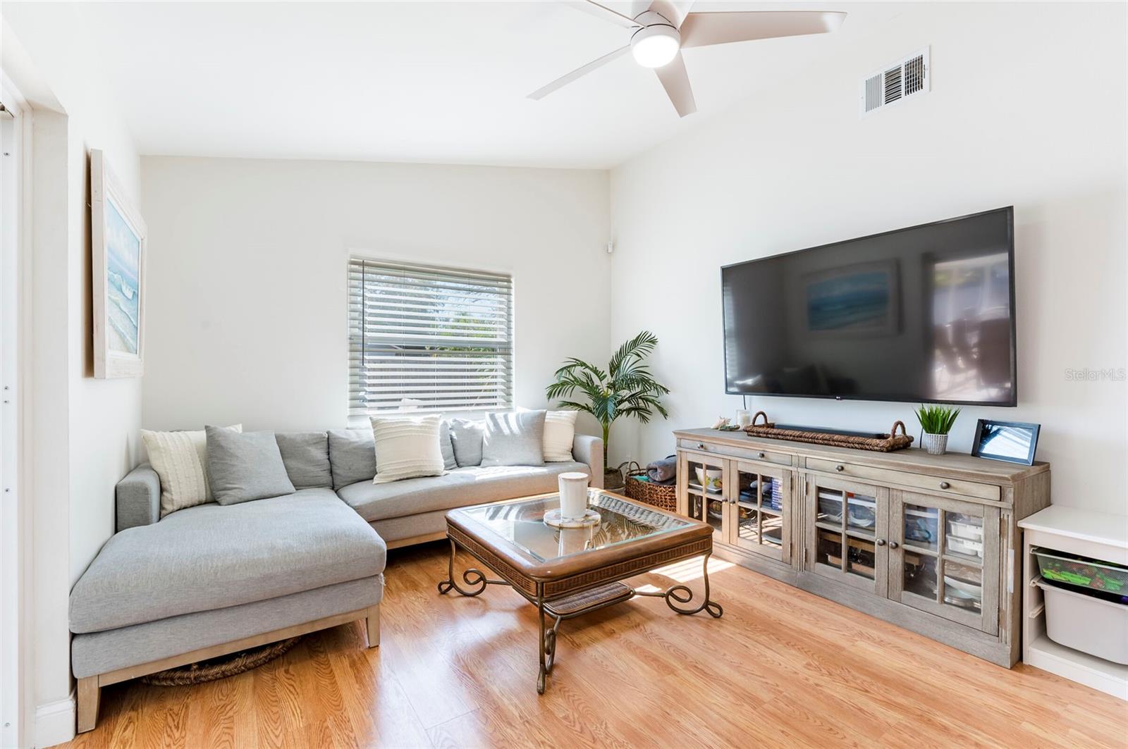 SOMERSET LAKES UNIT FOUR - Residential