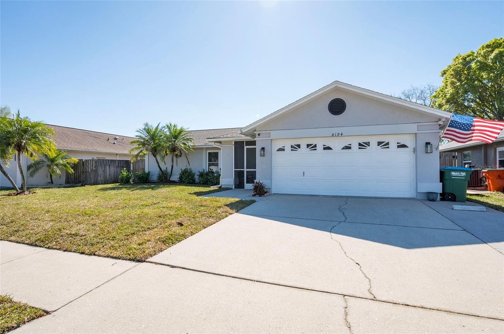 Photo of 8194 124th Terrace, Largo, FL 33773 (MLS # TB8472178)