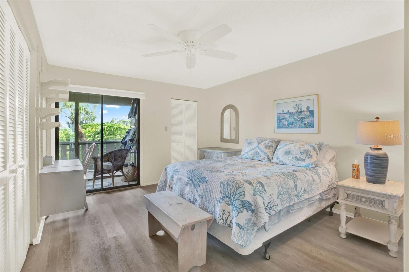 WESTBAY POINT & MOORINGS II - Residential