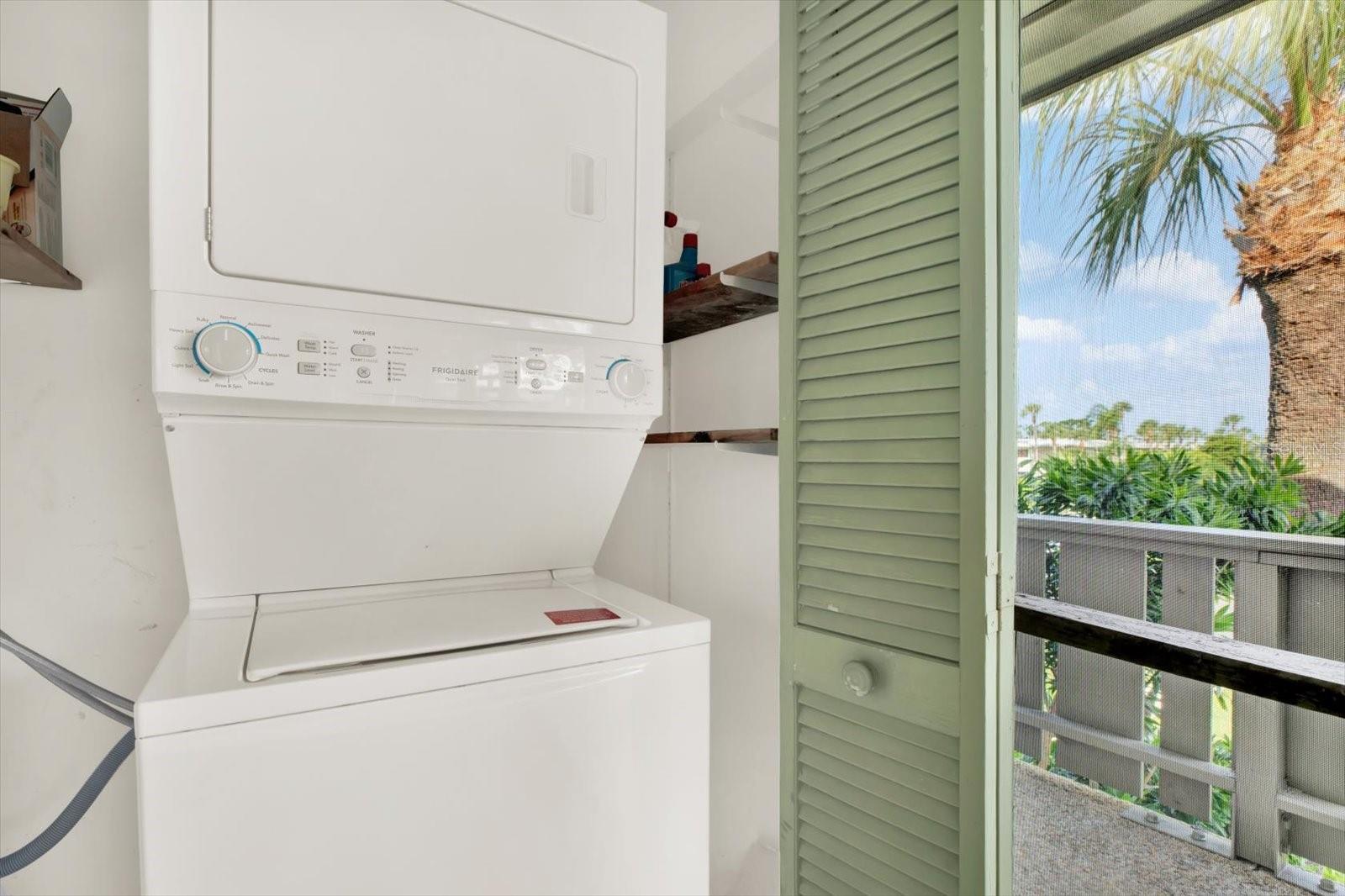 WESTBAY POINT & MOORINGS II - Residential