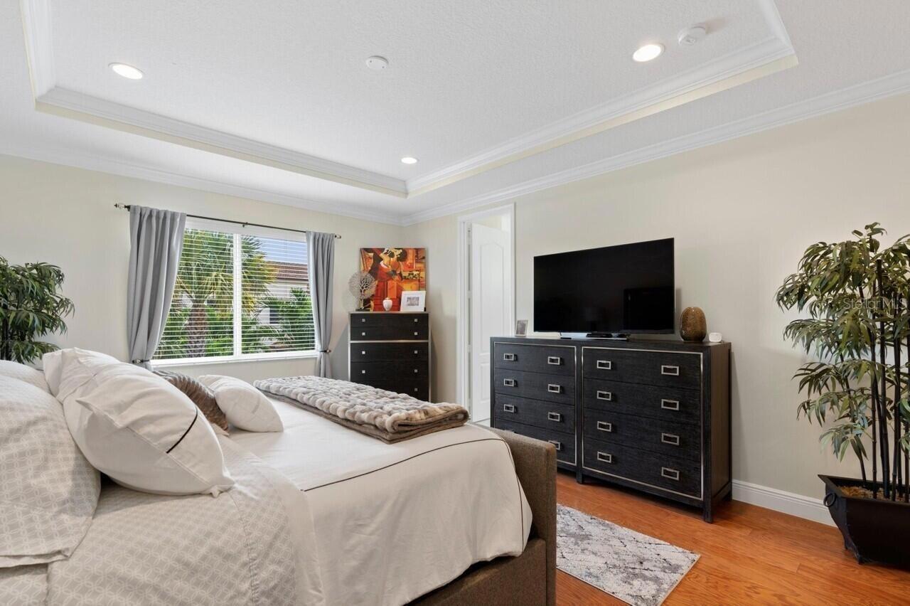 OAKTON PRESERVE - Residential