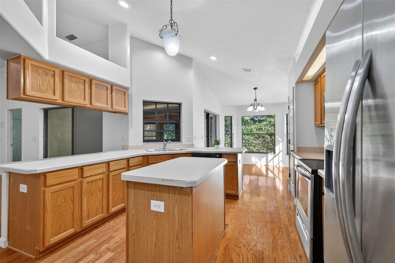 GROVES/BAYTREE PH 1 - Residential