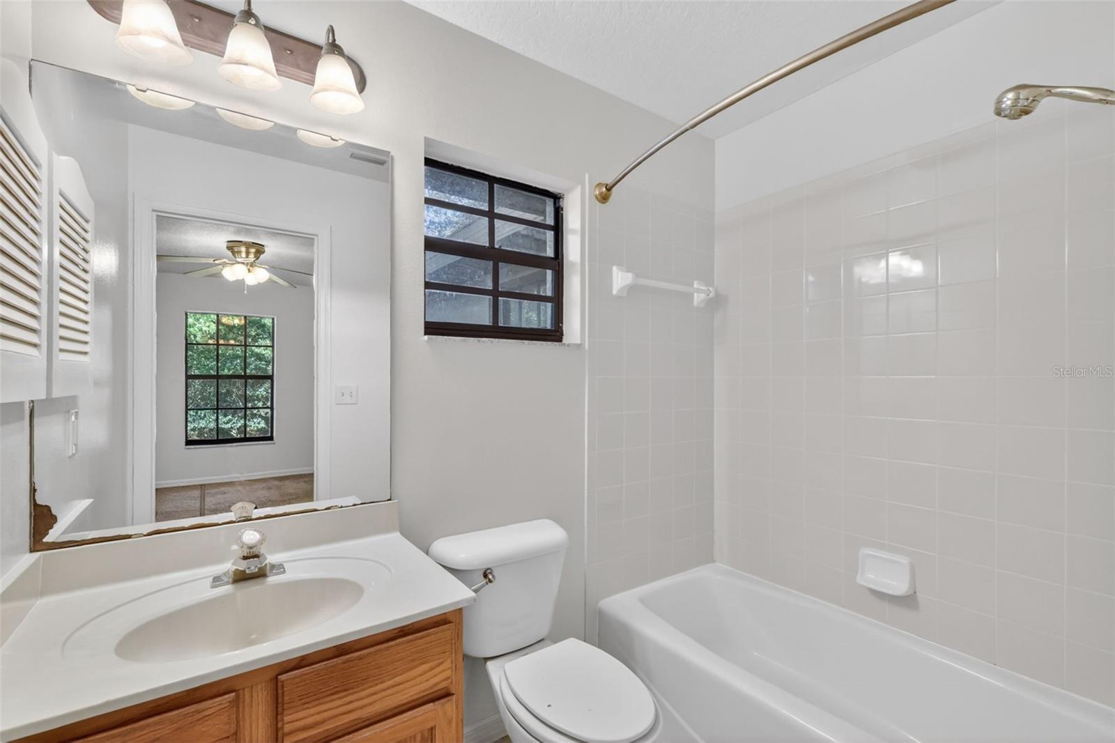 GROVES/BAYTREE PH 1 - Residential