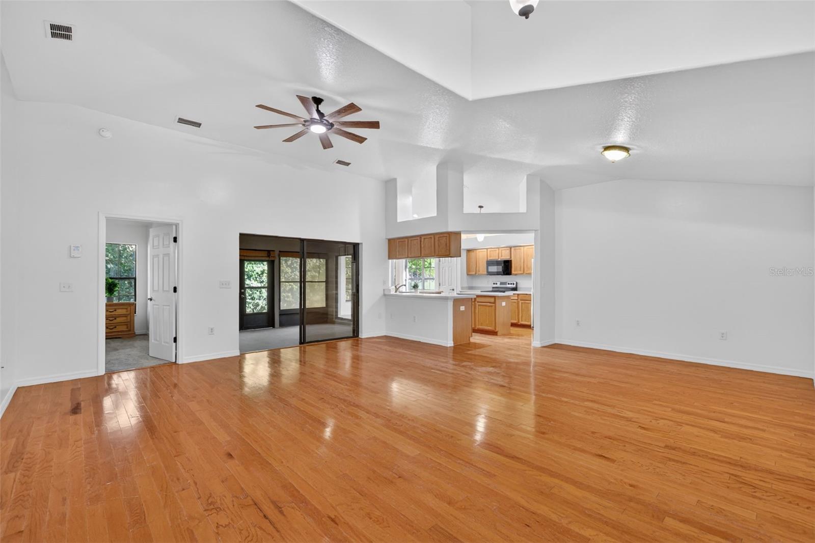 GROVES/BAYTREE PH 1 - Residential