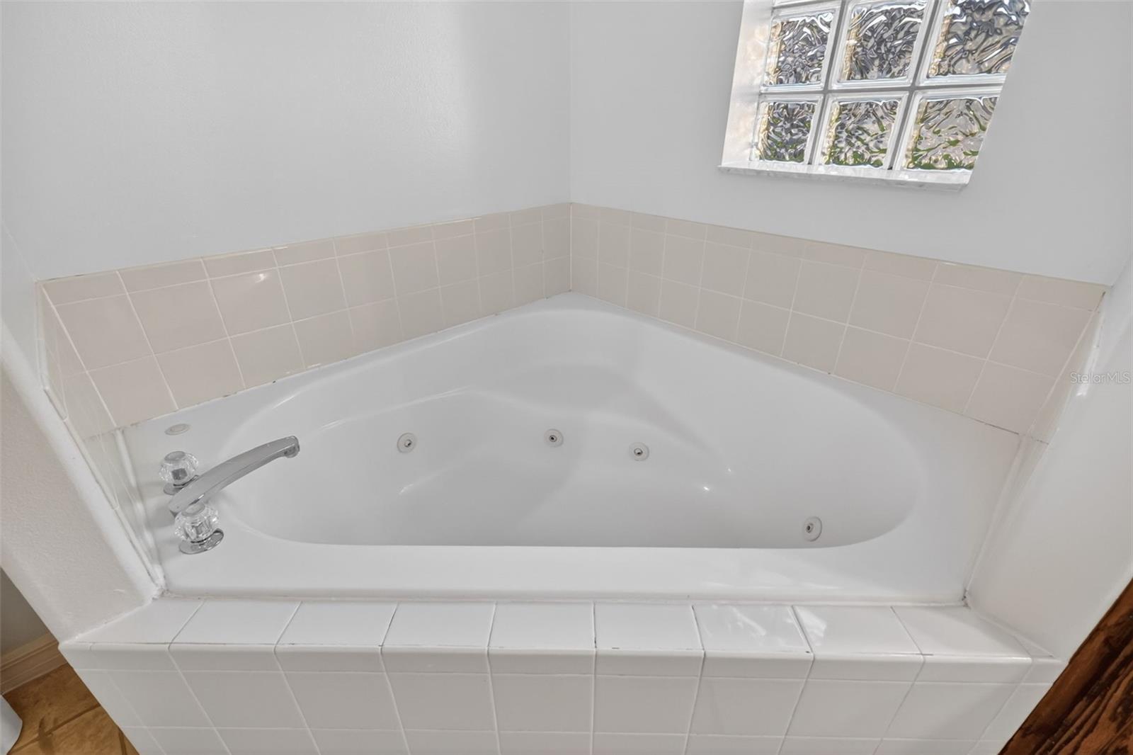 GROVES/BAYTREE PH 1 - Residential