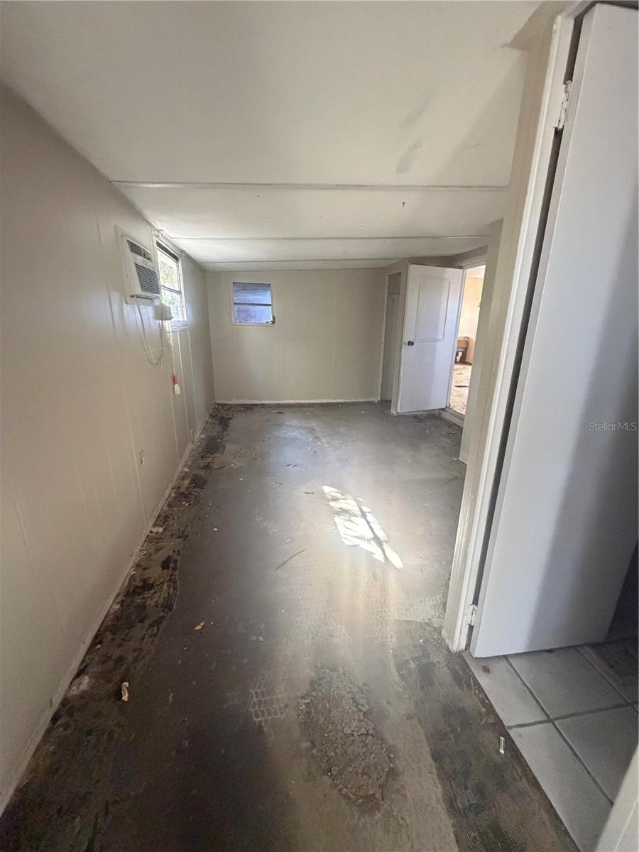 SPARTA RD NORTH END - Residential