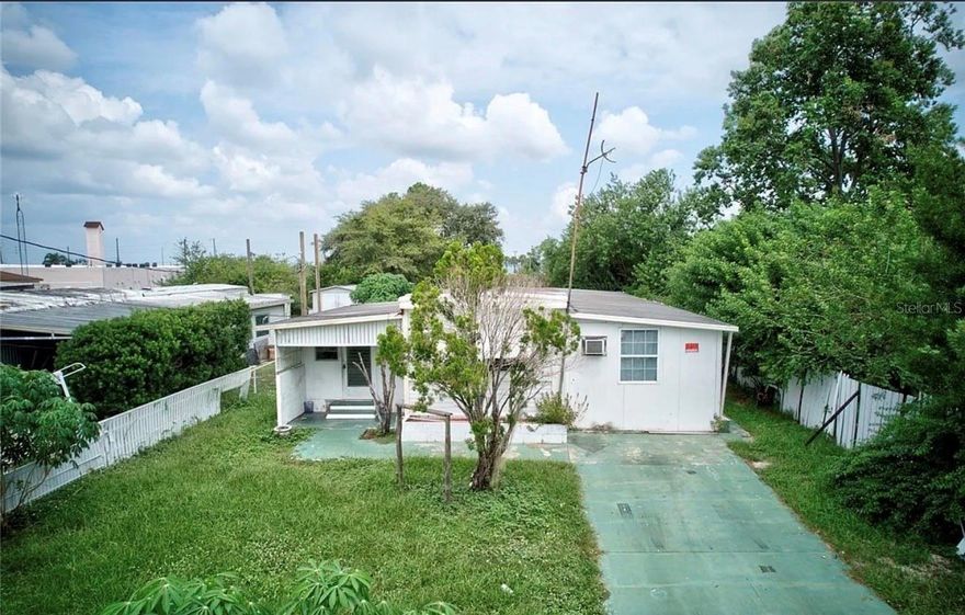 Investors Special  come check out this MH in the heart of Sebring.This MH is land owned so no need to worry on paying Land leases. Needs some TLC great option to customize it and make it your own. Has tons of extra storage, new roof. Selling As-is.