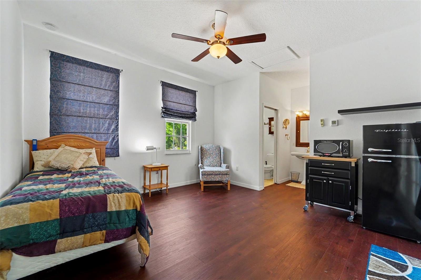 PINE RIDGE UNIT 01 - Residential