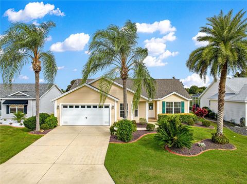 Photo of 1371 Eagle Ridge Drive, The Villages, FL 32162 (MLS # OM708686)