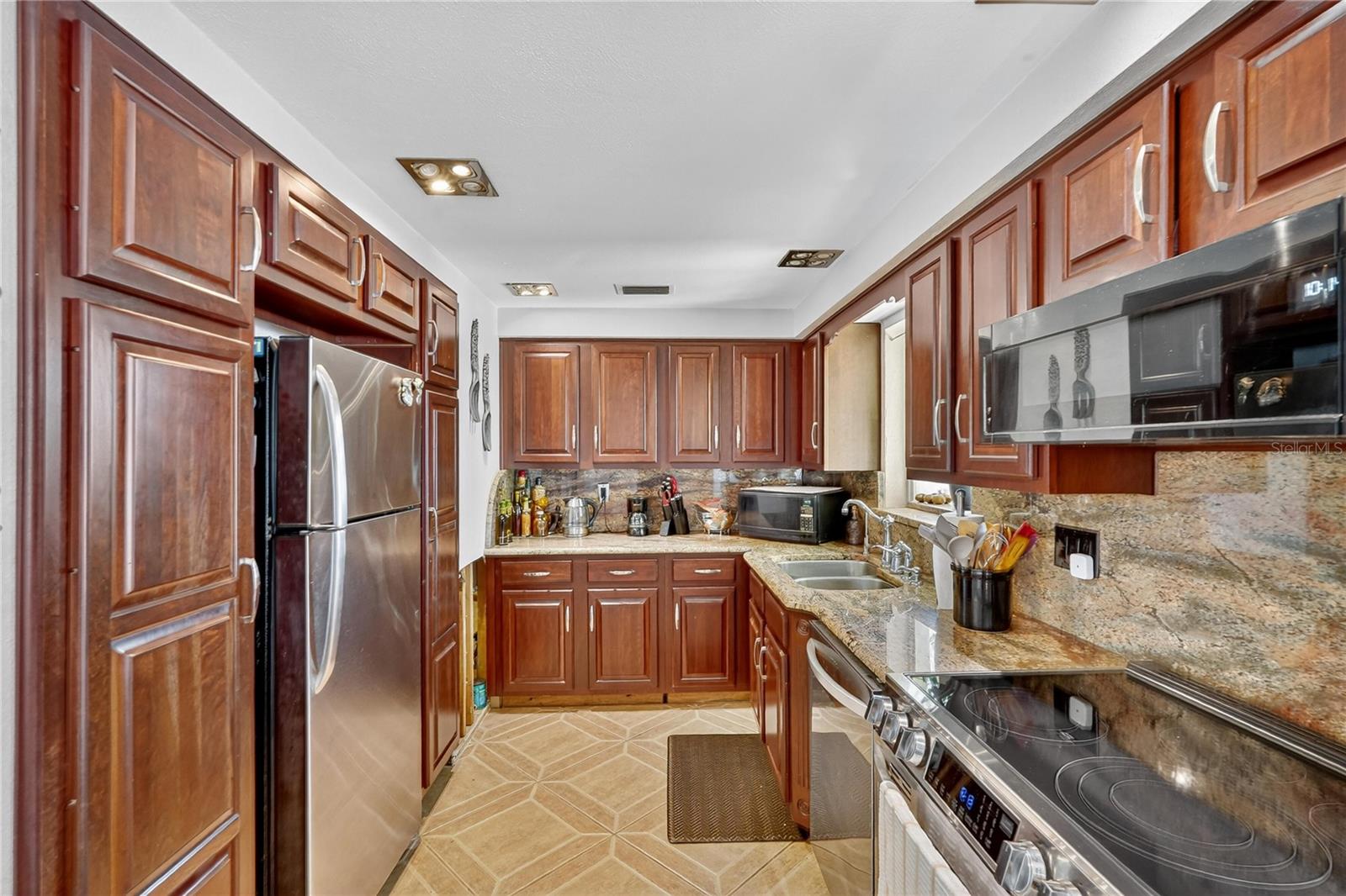 MARTHA VINEYARD - Residential