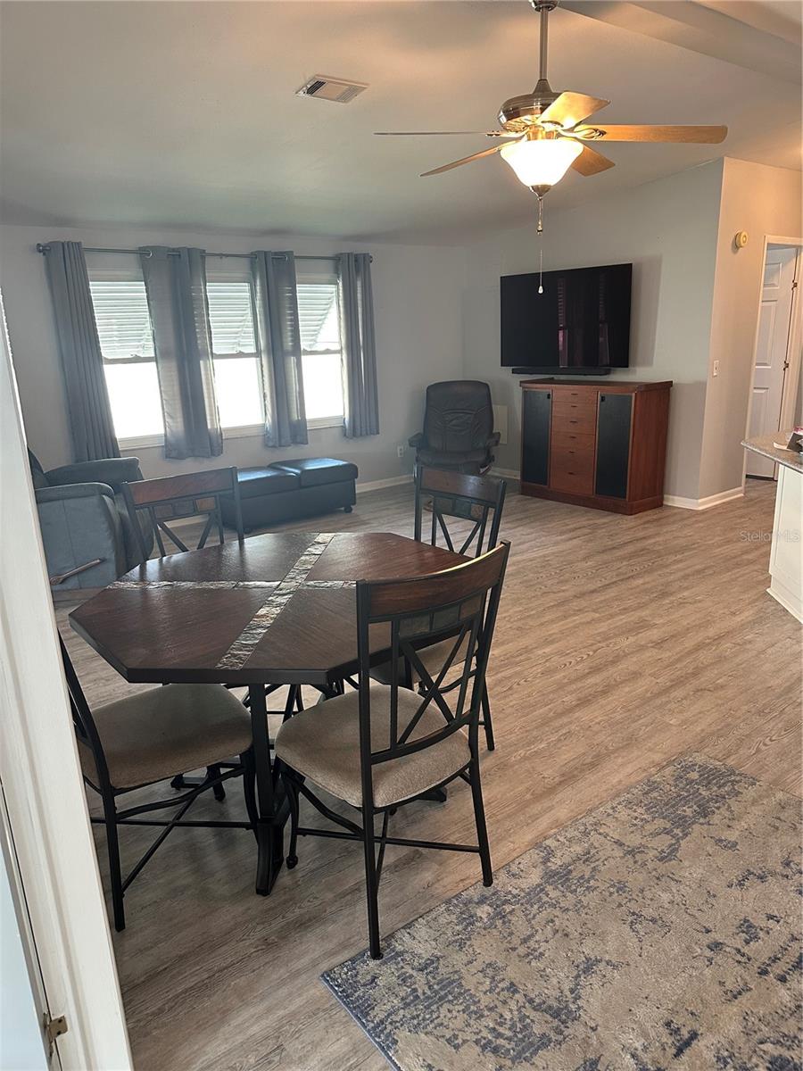 LADY LAKE ORANGE BLOSSOM GARDENS UNIT 08 - Residential