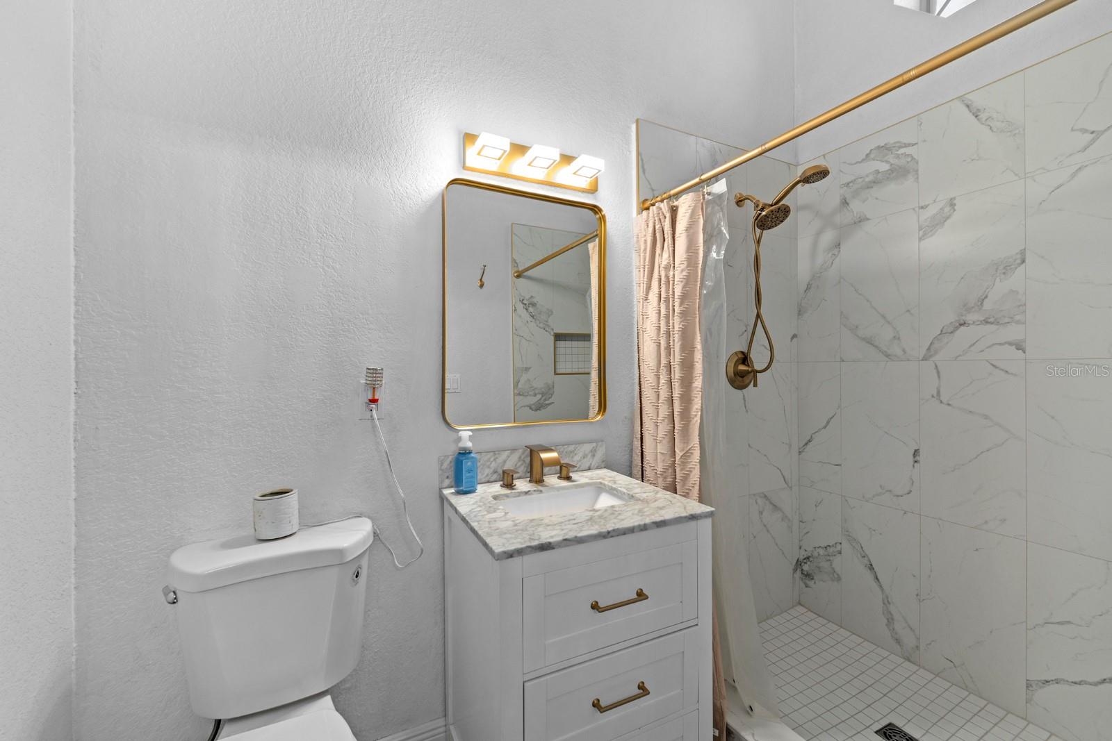 ROSERY GROVE VILLA 1ST ADD - Residential