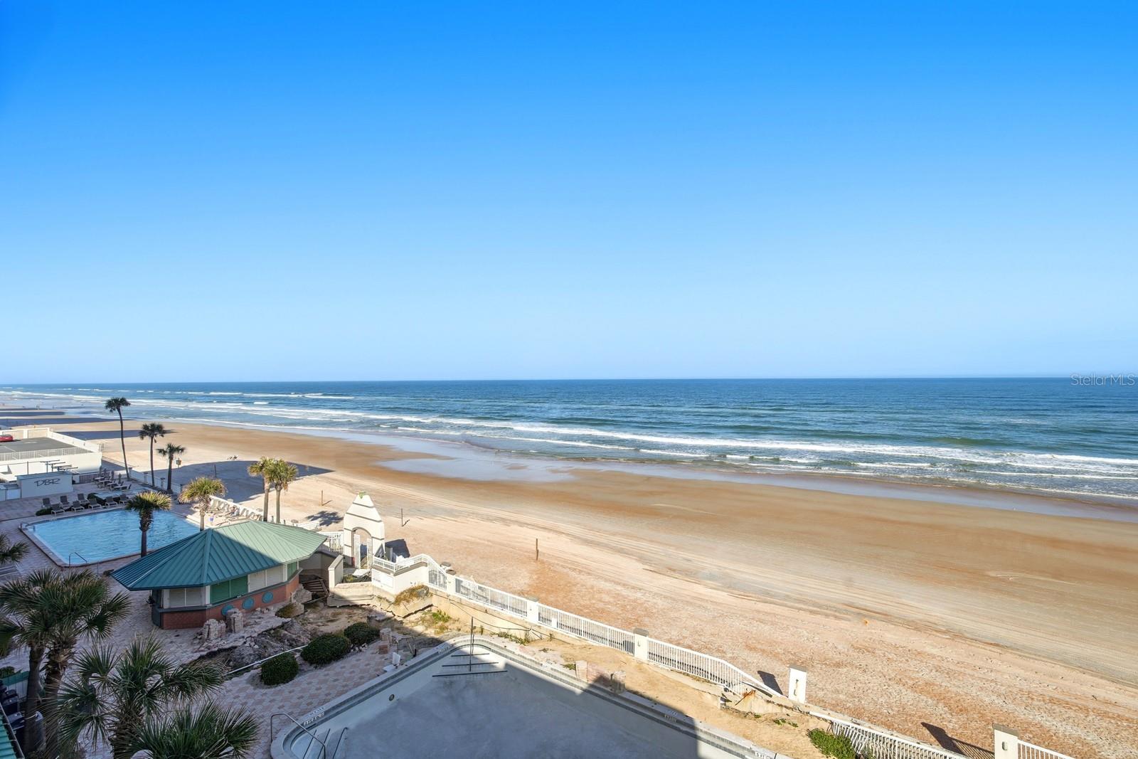 DAYTONA BEACH RESORT & CONFER - Residential