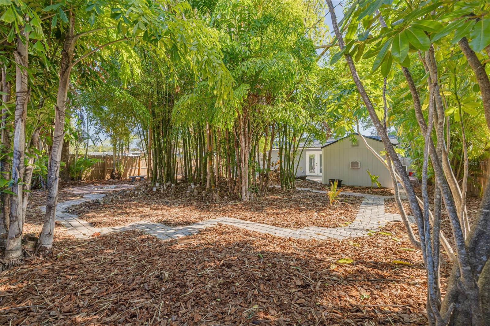 DUNEDIN ISLES COUNTRY CLUB SEC A - Residential